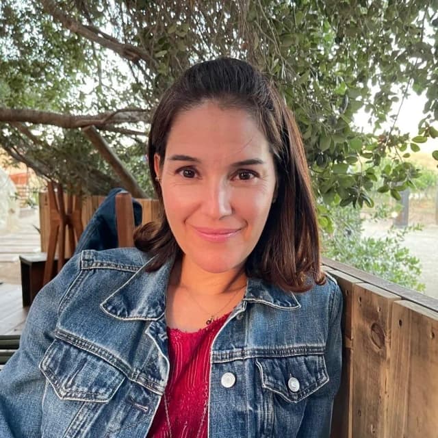 María Enriquez